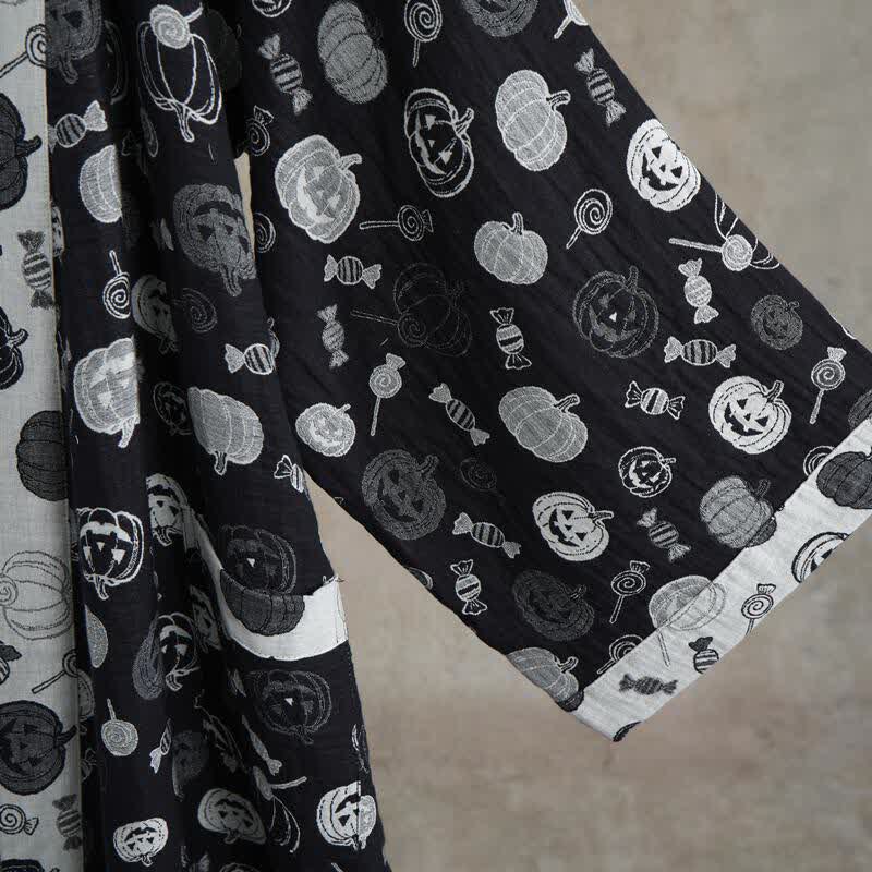 Kimono in cotone con motivo zucca di Halloween e caramelle - image 4