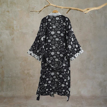 Kimono in cotone con motivo zucca di Halloween e caramelle - image 1