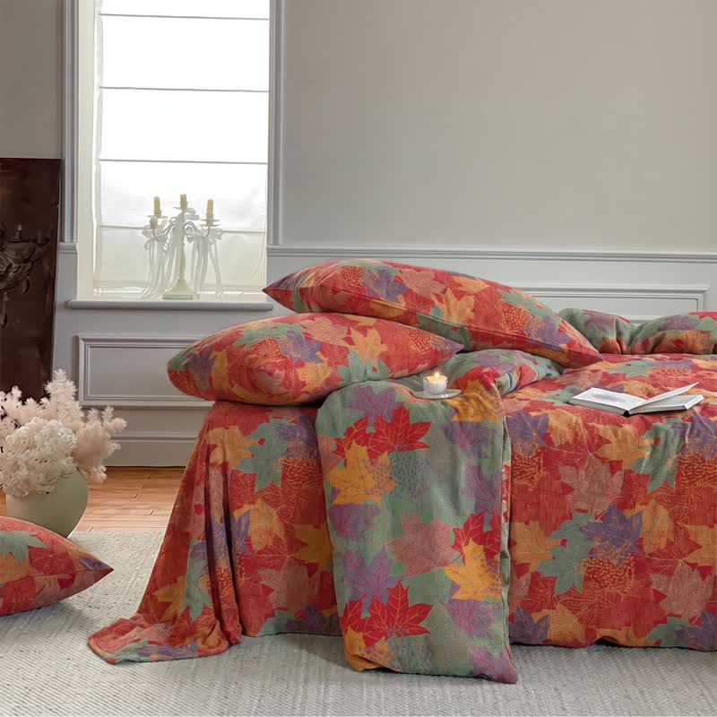 Set di biancheria da letto con copripiumino in cotone con motivo a foglie d'acero colorate. - image 5