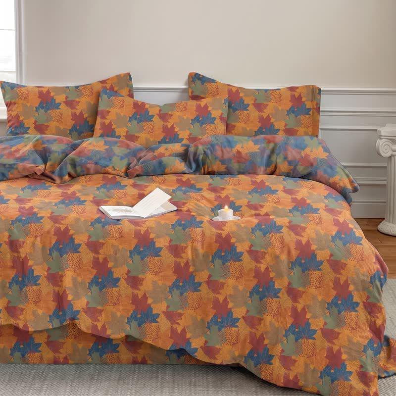 Set di biancheria da letto con copripiumino in cotone con motivo a foglie d'acero colorate. - image 15
