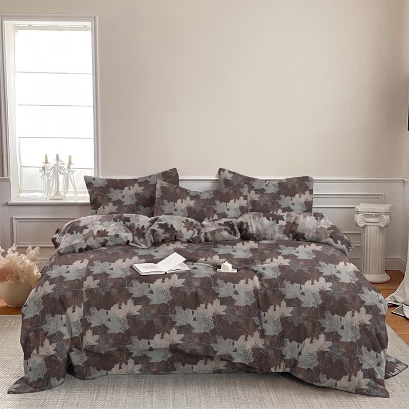 Set di biancheria da letto con copripiumino in cotone con motivo a foglie d'acero colorate. - image 25
