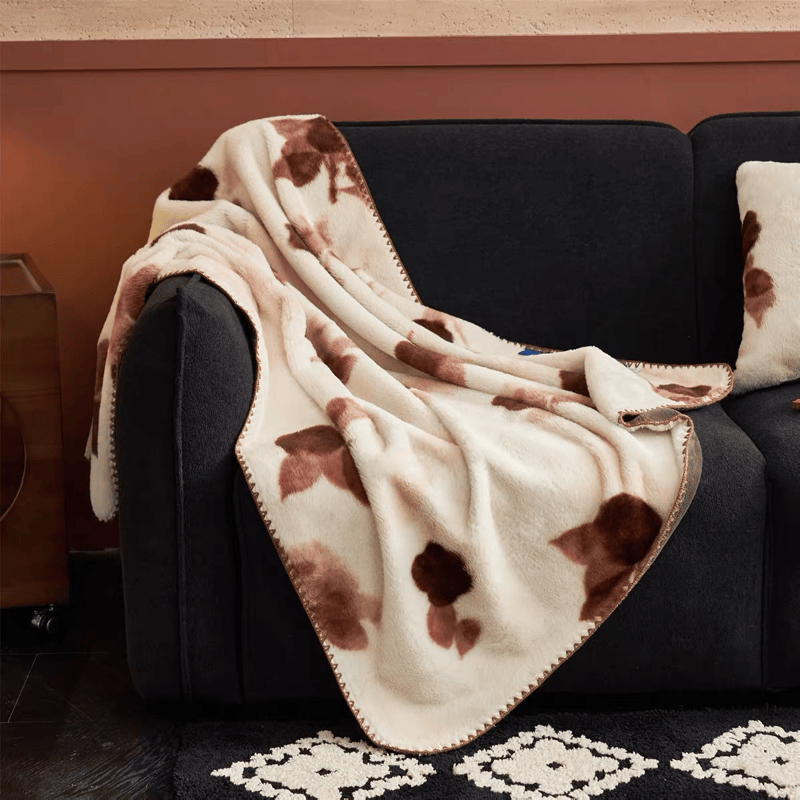 Coperta vintage in peluche con rose beige - image 1