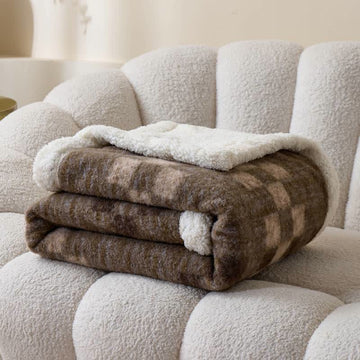 Coperta a scacchiera in sherpa a doppio strato - 200cm x 230cm - image 0