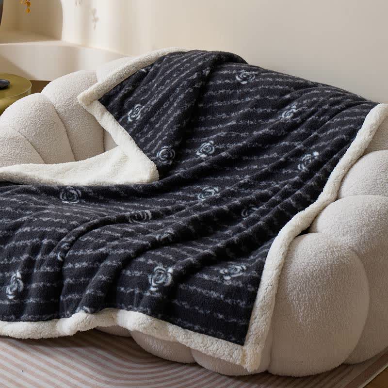 Coperta in peluche vintage con motivo floreale - image 3