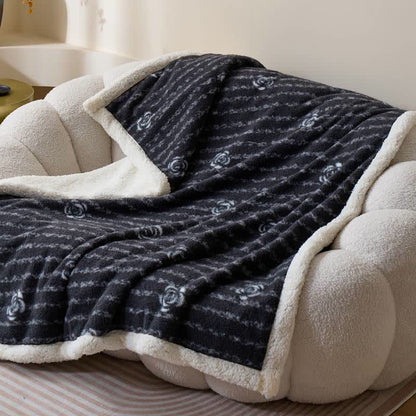 Coperta in peluche vintage con motivo floreale - image 3
