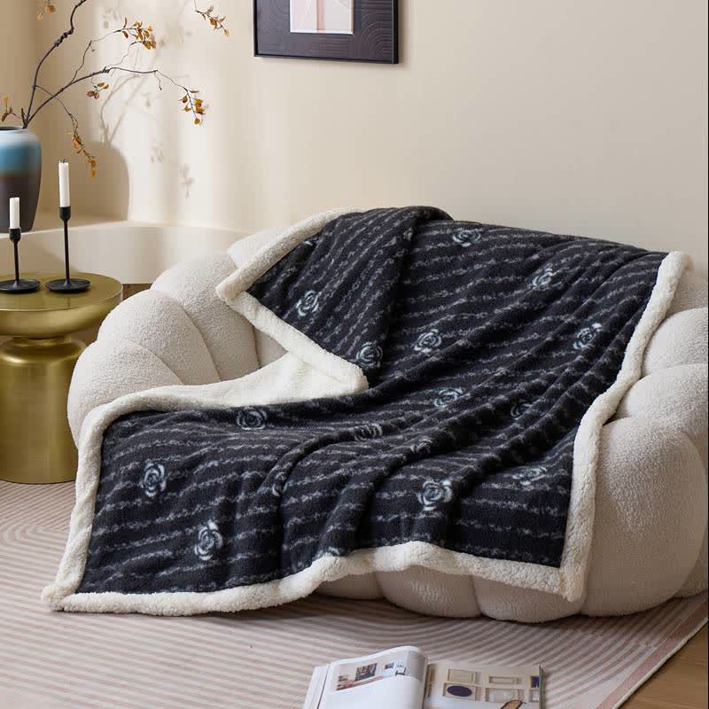 Coperta in peluche vintage con motivo floreale - image 2