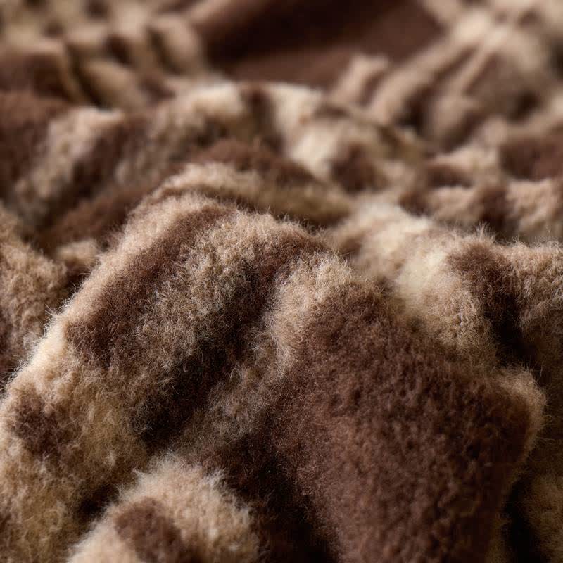 Coperta in morbido pile con motivo a quadri - image 8