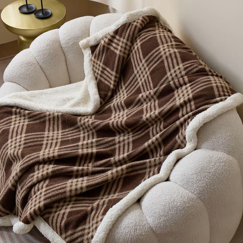 Coperta in morbido pile con motivo a quadri - image 4