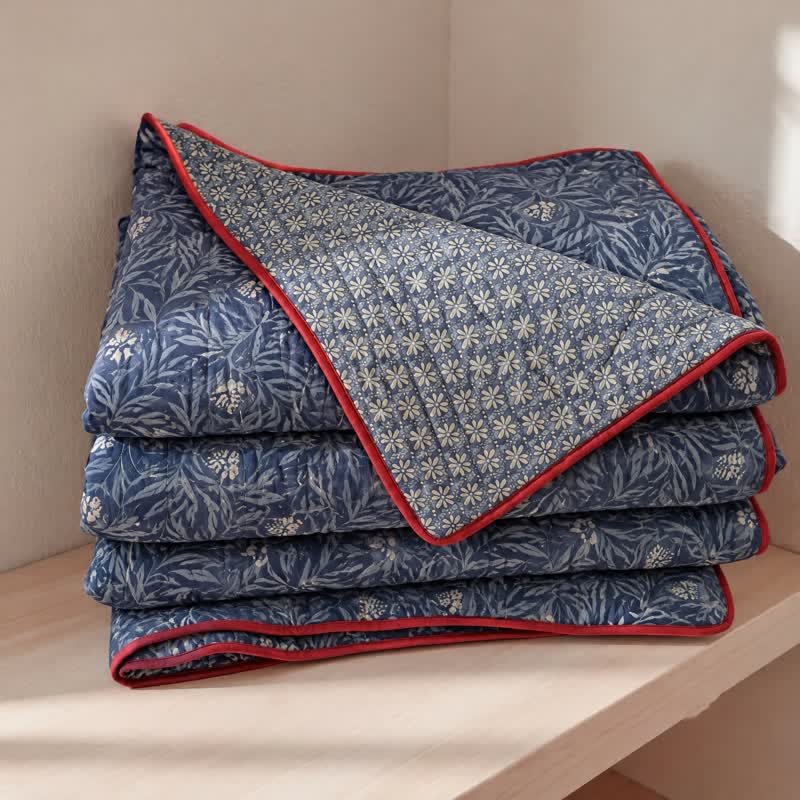 Trapunta reversibile in cotone con motivo floreale botanico - Blu - 2 federe - 50cm x 50cm x 37" - image 0