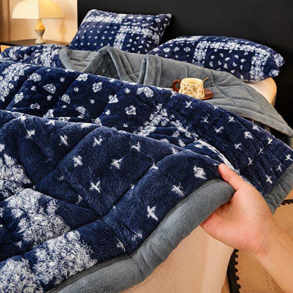 Soffice coperta trapuntata con fiocchi di neve blu - image 4