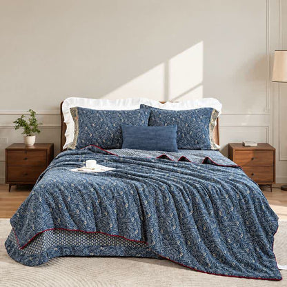 Trapunta reversibile in cotone con motivo floreale botanico - image 2