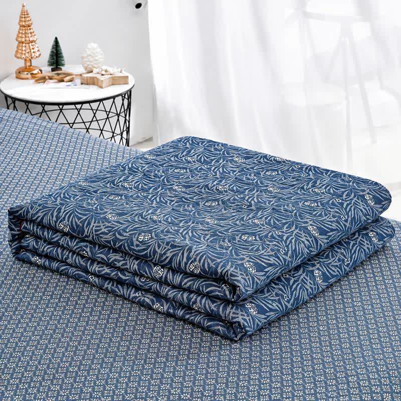 Trapunta reversibile in cotone con motivo floreale botanico - image 3