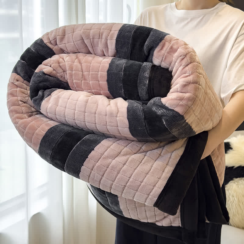 Morbida coperta con motivo a righe geometriche a griglia. - Rosa - 79" x 91" - image 10