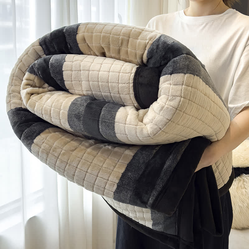 Morbida coperta con motivo a righe geometriche a griglia. - Cachi - 79" x 91" - image 22