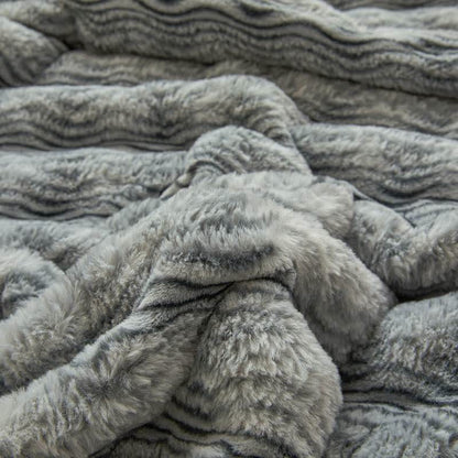 Morbida coperta ondulata e soffice in peluche - image 22