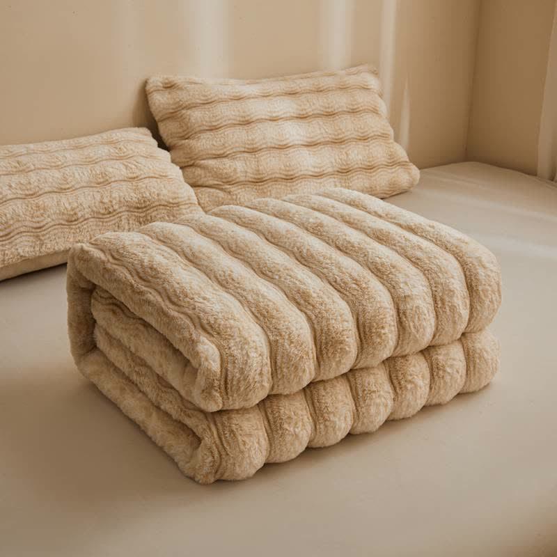Morbida coperta ondulata e soffice in peluche - image 24