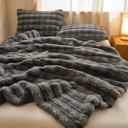 Morbida coperta ondulata e soffice in peluche - image 33