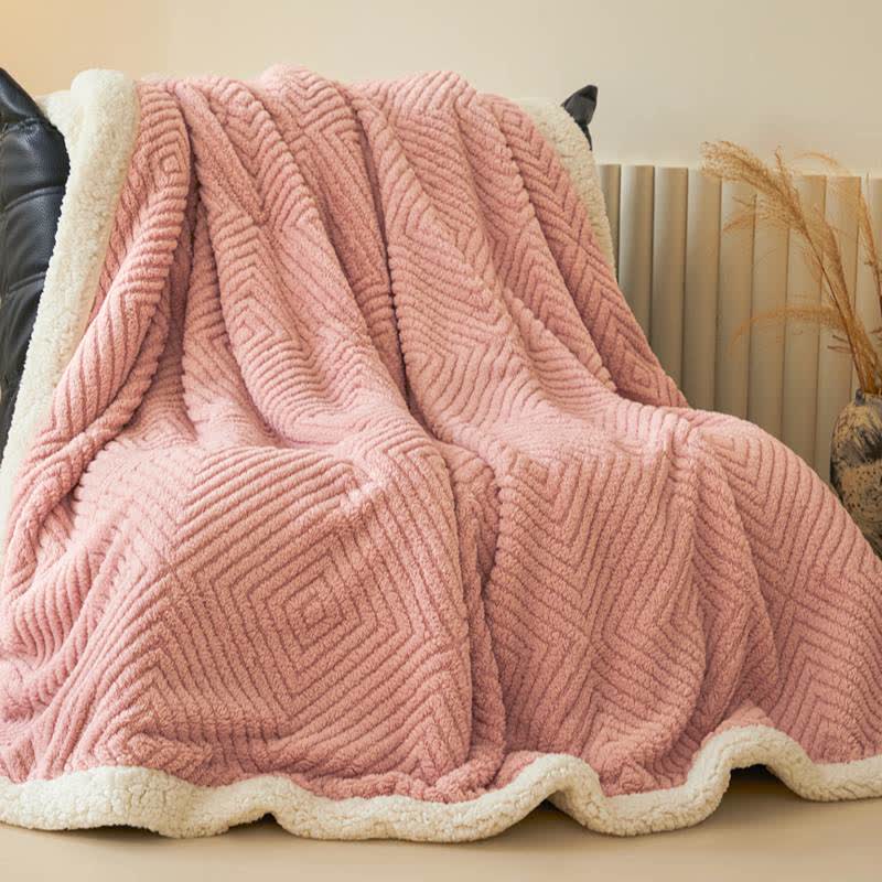 Coperta in sherpa con trama a rombi - image 20