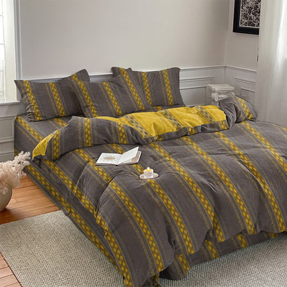 Set di biancheria da letto con copripiumino reversibile in cotone a righe e motivo a foglie. - image 7