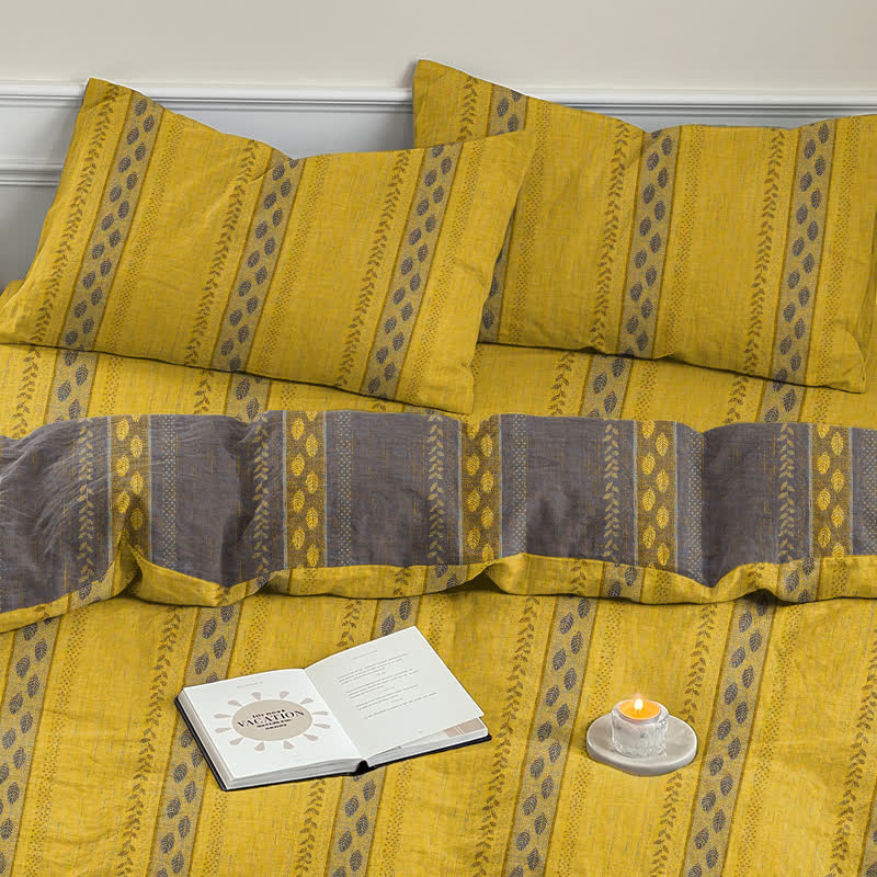 Set di biancheria da letto con copripiumino reversibile in cotone a righe e motivo a foglie. - Giallo - 2 federe - 50cm x 50cm x 37" - image 4