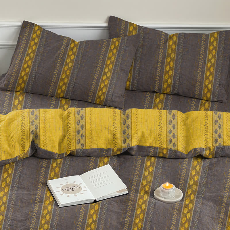 Set di biancheria da letto con copripiumino reversibile in cotone a righe e motivo a foglie. - Marrone - 2 federe - 50cm x 50cm x 37" - image 9