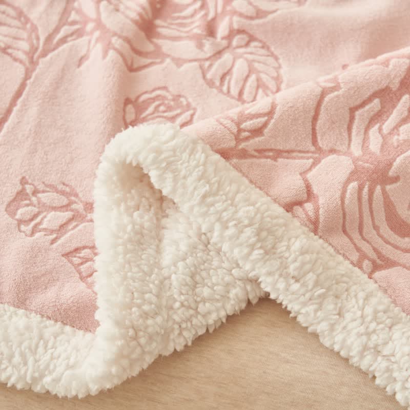 Coperta accogliente e romantica con rose rosa - image 8