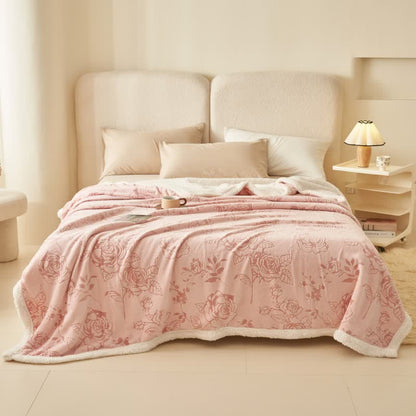 Coperta accogliente e romantica con rose rosa - image 4