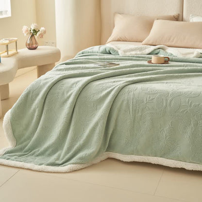 Elegante coperta in pile con motivo floreale in rilievo - image 13