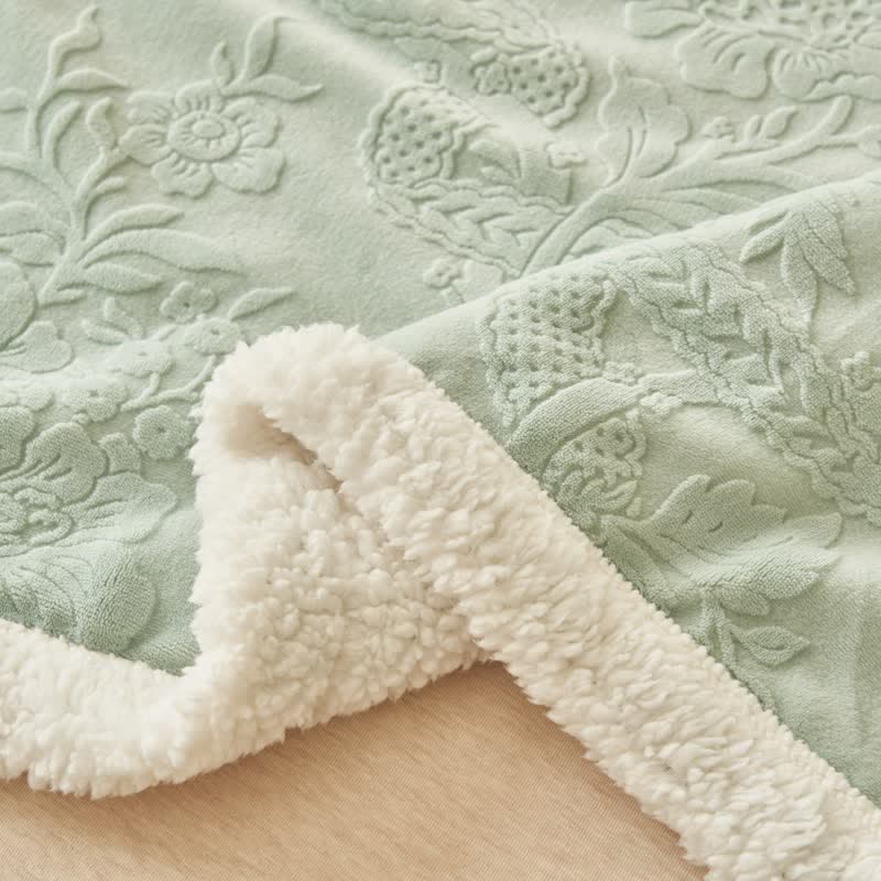 Elegante coperta in pile con motivo floreale in rilievo - image 19