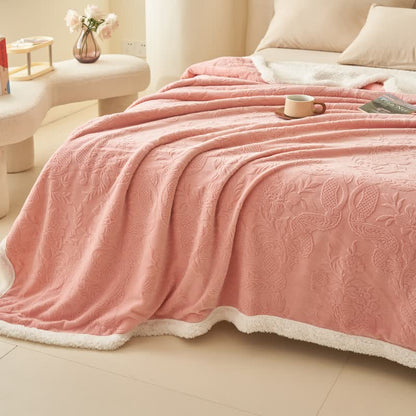 Elegante coperta in pile con motivo floreale in rilievo - image 33