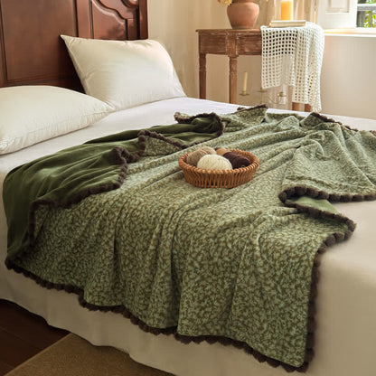 Coperta decorativa con motivo floreale in stile rustico - image 13