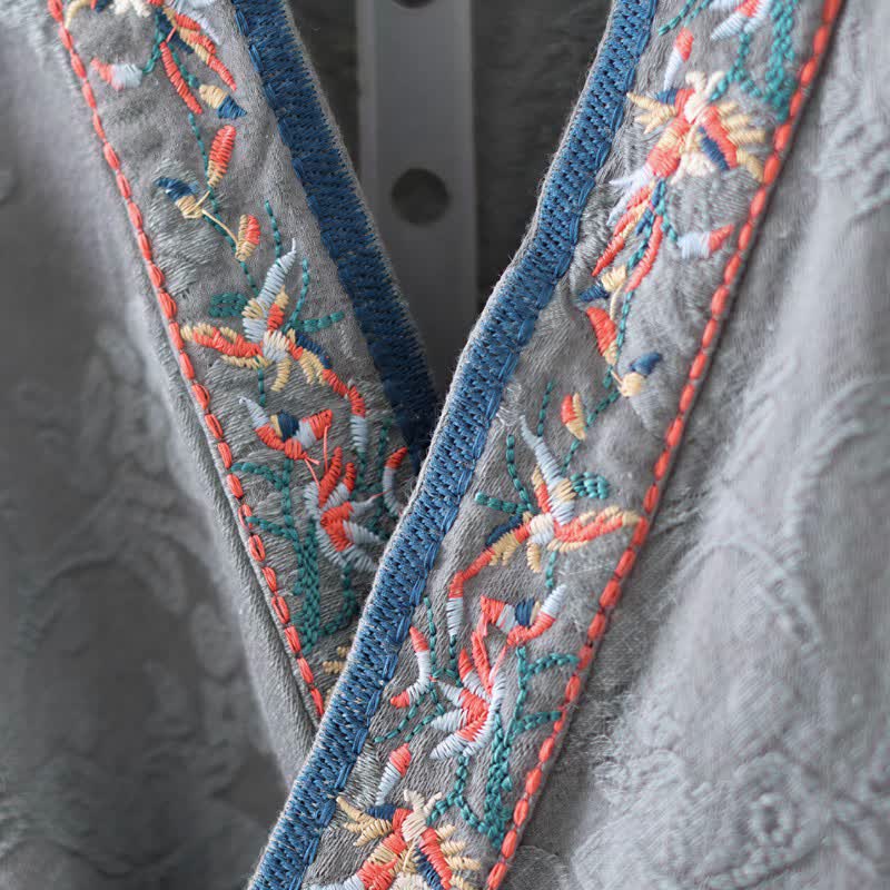 Top da casa vintage in cotone e lino con bottoni a rana - image 17