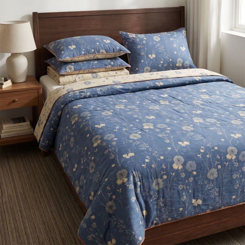 Trapunta reversibile blu a fantasia floreale in stile cottage - image 18
