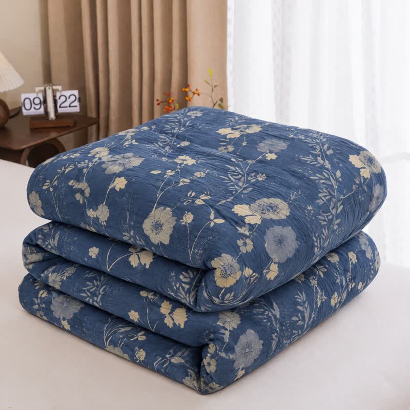 Trapunta reversibile blu a fantasia floreale in stile cottage - image 16