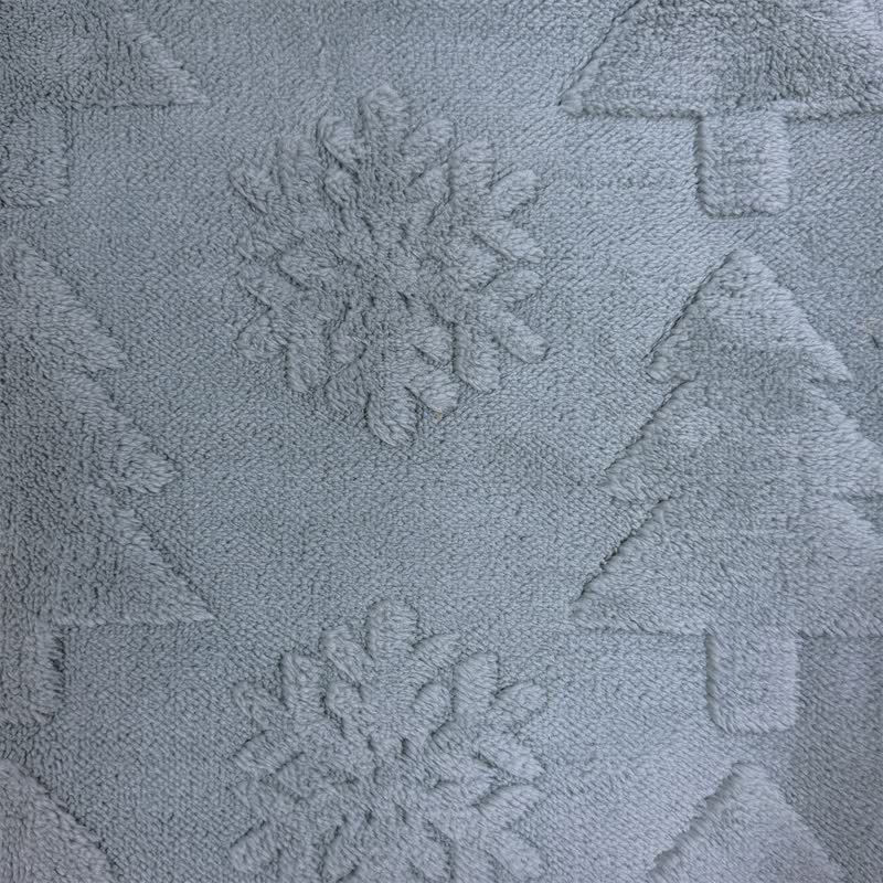 Fodera per cuscino con motivo a rilievo di albero di Natale e fiocchi di neve. - image 19