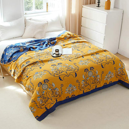 Trapunta reversibile in garza di cotone con fiori di garofano