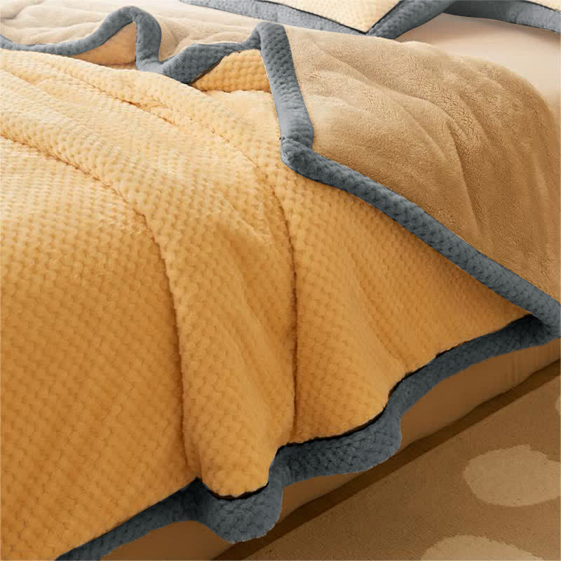 Coperta in pile morbido a tinta unita
