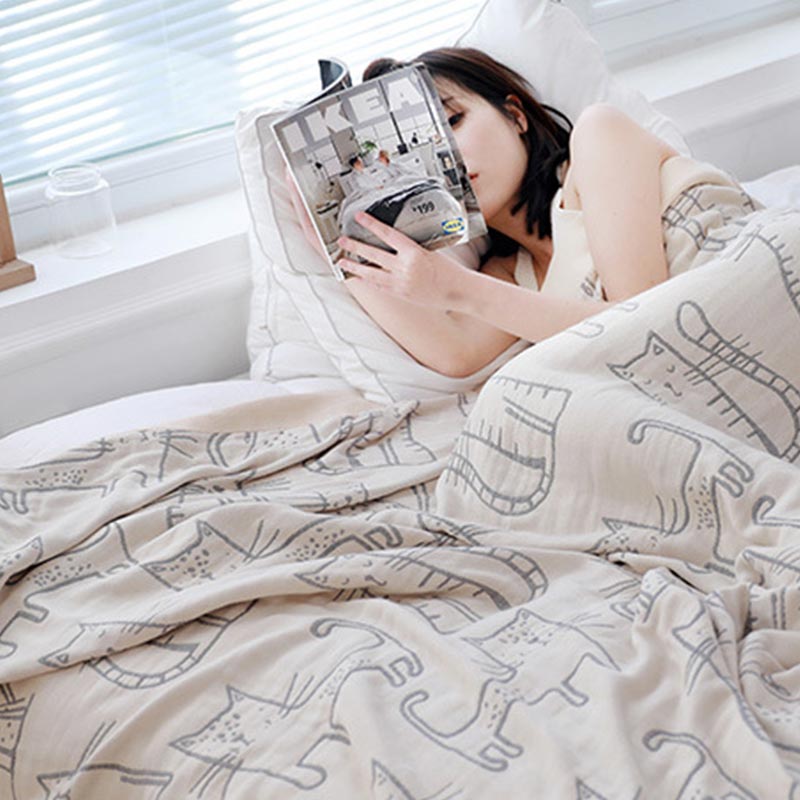 Coperta reversibile trapuntata in cotone con stampa di gatto Ownkoti