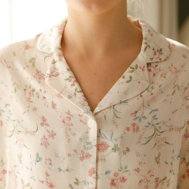Ownkoti - Camicia da notte a maniche lunghe con scollo a V in raso floreale