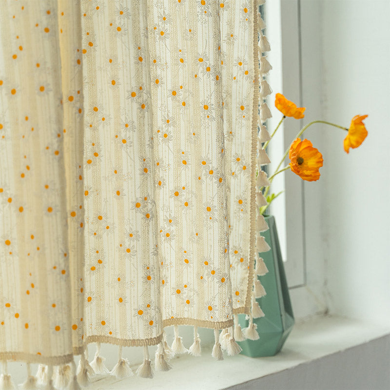 Tenda a strati con motivo a margherite beige