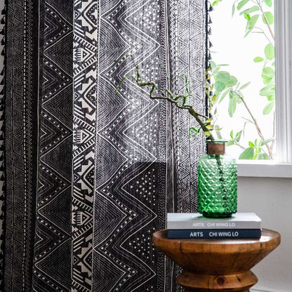 Tende con nappe in cotone geometrico nero bohémien Ownkoti