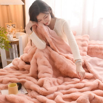Coperta spessa in velluto di coniglio semplice