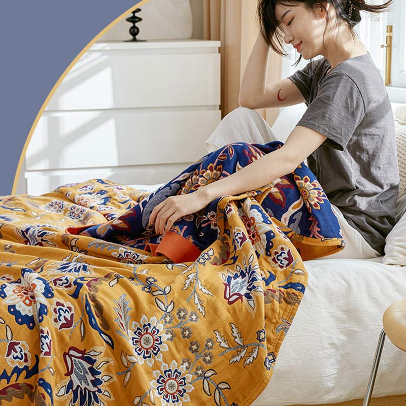Trapunta reversibile in cotone con grappoli di fiori
