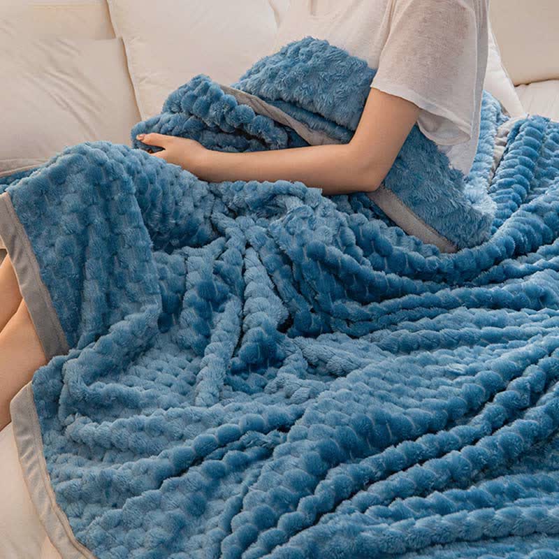 Coperta reversibile in velluto morbido tinta unita