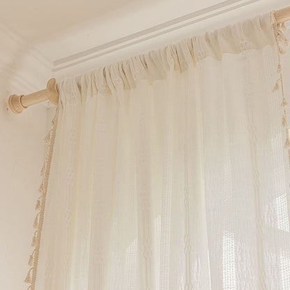 Tenda a righe semi-oscuranti con nappe traforate