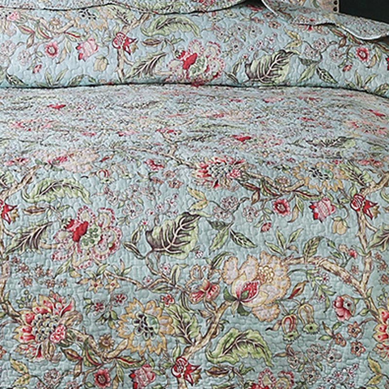 Trapunta a fiori vintage con federe