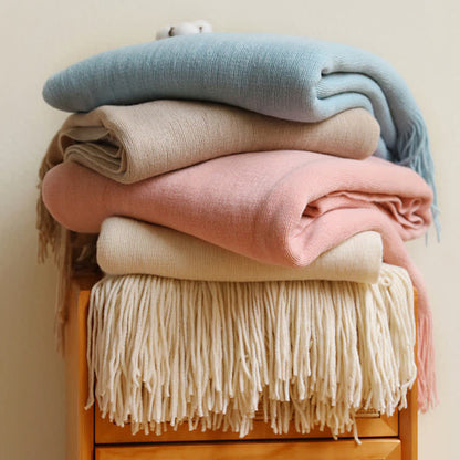 Coperta semplice con nappe in tinta unita