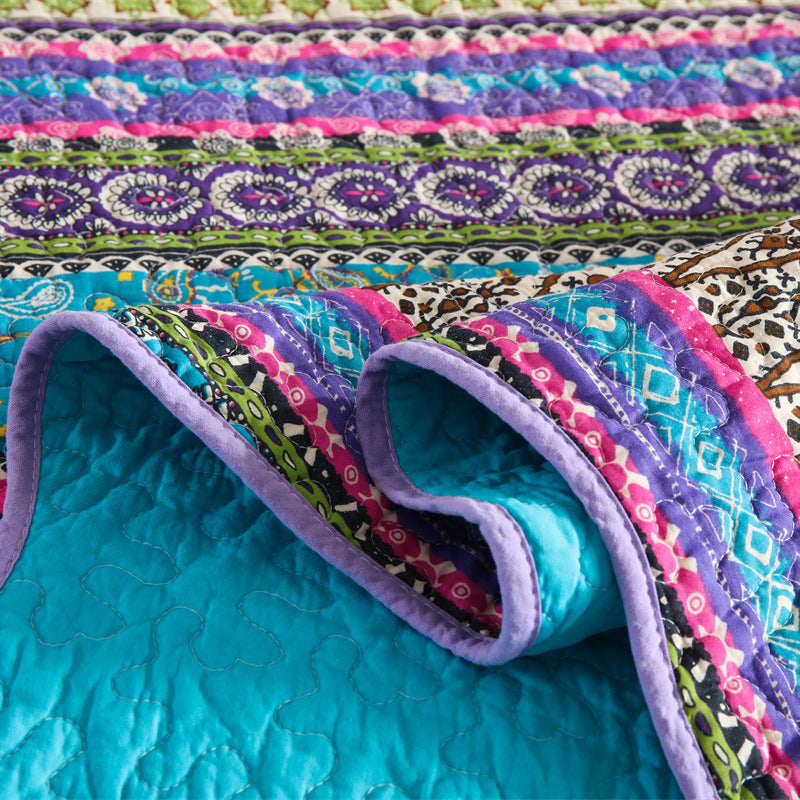 Trapunta in stile jacquard a righe con federa