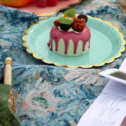 Coperta da picnic con fiori in stile dipinto a olio