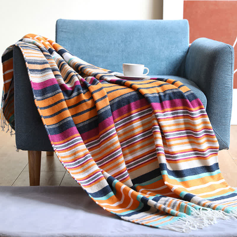 Coperta arcobaleno con nappe morbide a righe colorate
